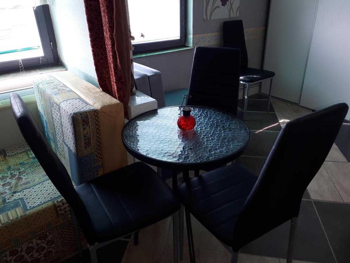 Sarkany Lak Diosd Dış mekan fotoğraf