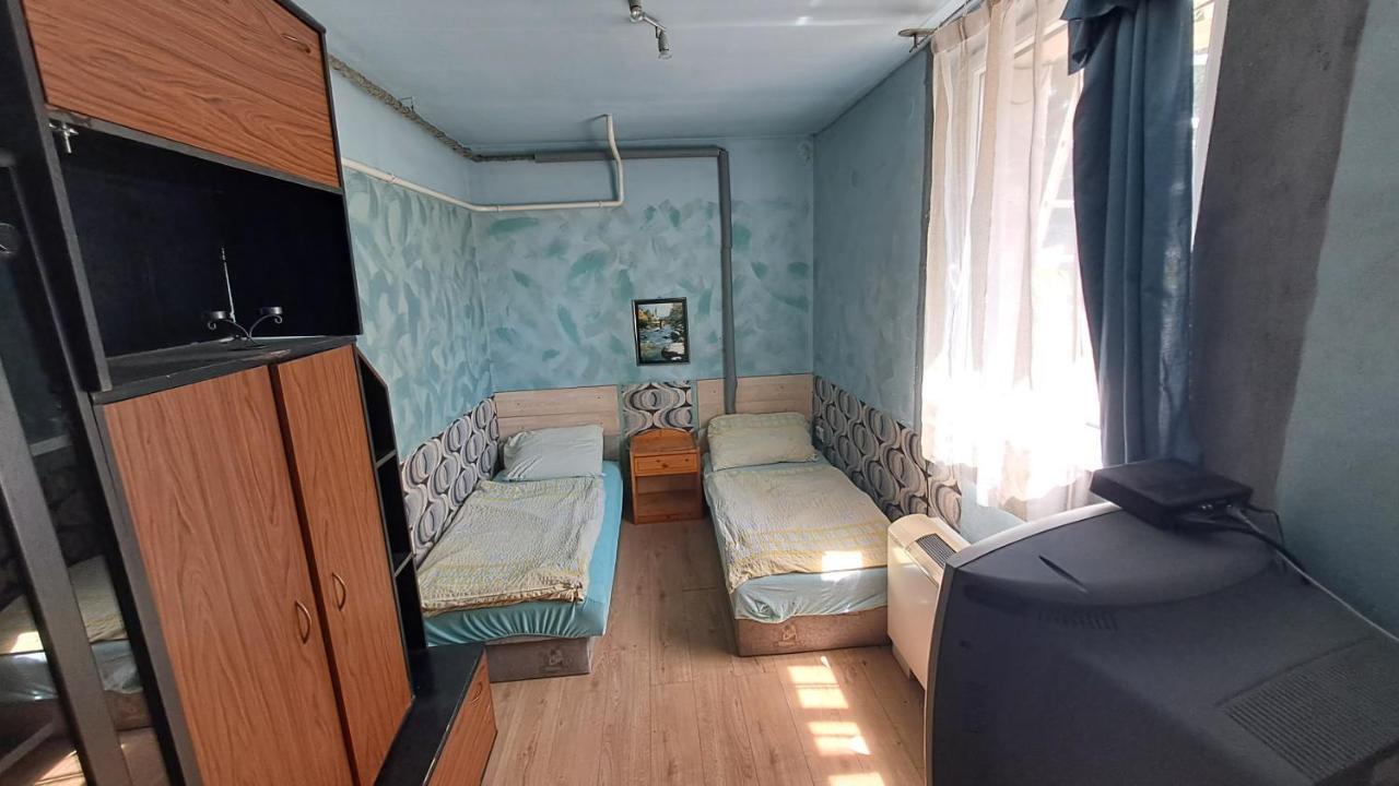 Sarkany Lak Diosd Dış mekan fotoğraf