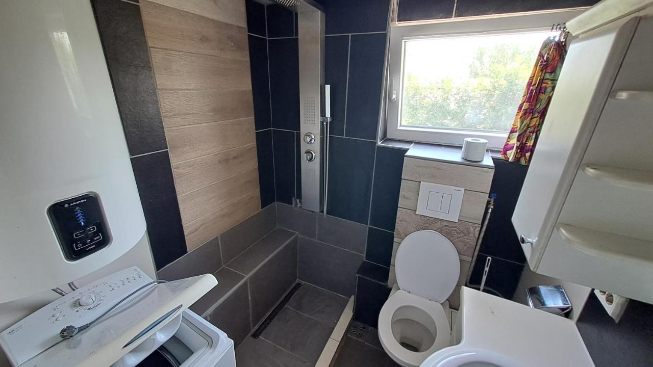 Sarkany Lak Diosd Dış mekan fotoğraf