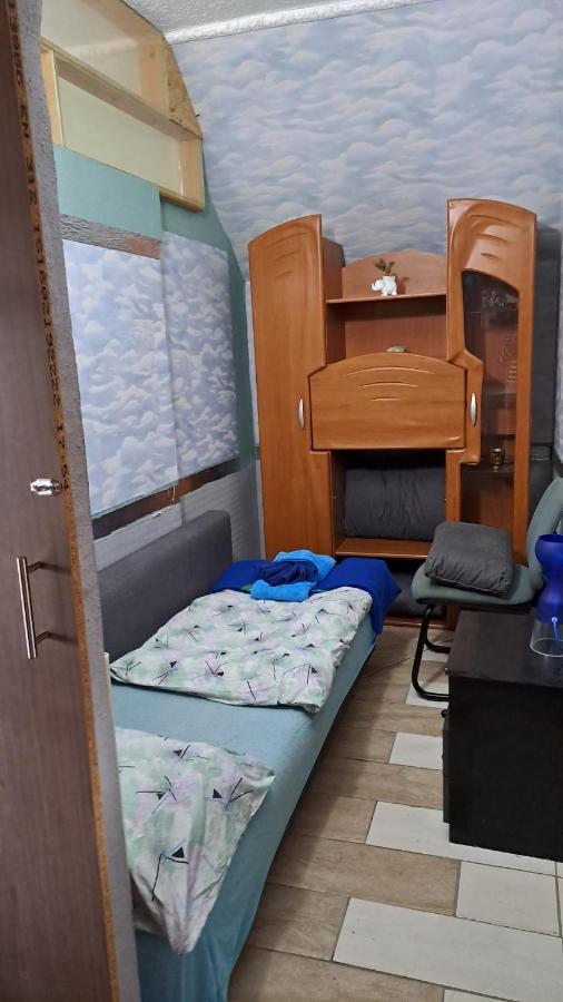 Sarkany Lak Diosd Dış mekan fotoğraf